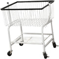 Un panier a linge integre des roulettes